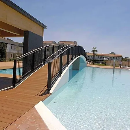 Amazing 3 Bedroom For Up To 8 Guests With Beahost Hotel 3*